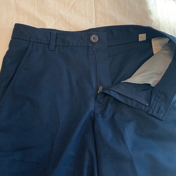 Under Armour Boys golf shorts - Picture 4 of 6